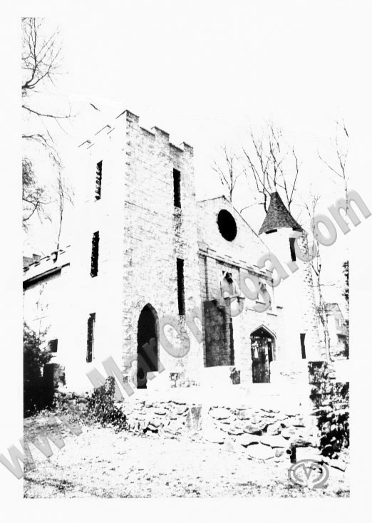 Pax Amicus Castle